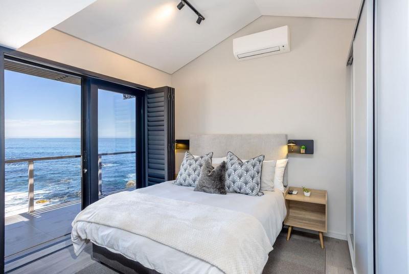 5 Bedroom Property for Sale in Camps Bay Western Cape